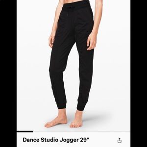 LULULEMON dance studio jogger
